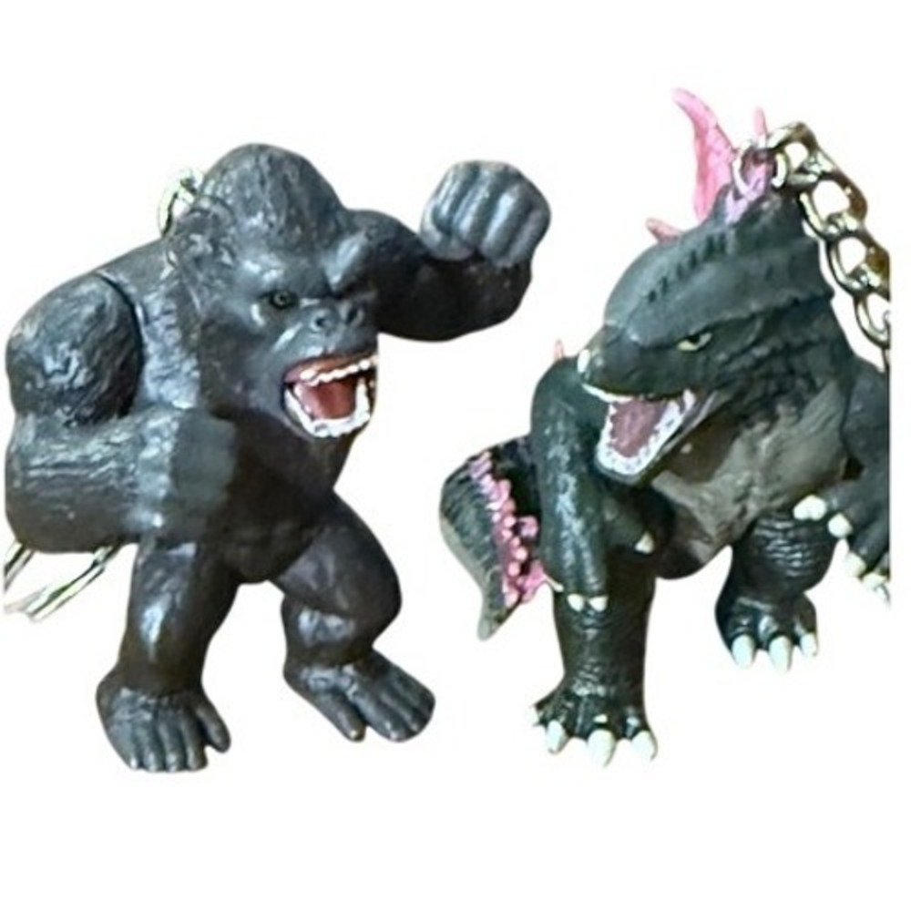 Godzilla x Kong The New Empire Keychain Set‎ Evolved Godzilla and Kong Figures